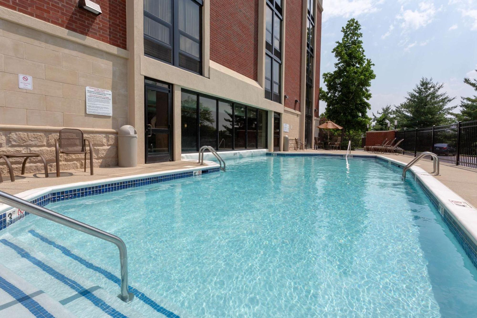 Drury Inn & Suites Nashville Airport Экстерьер фото