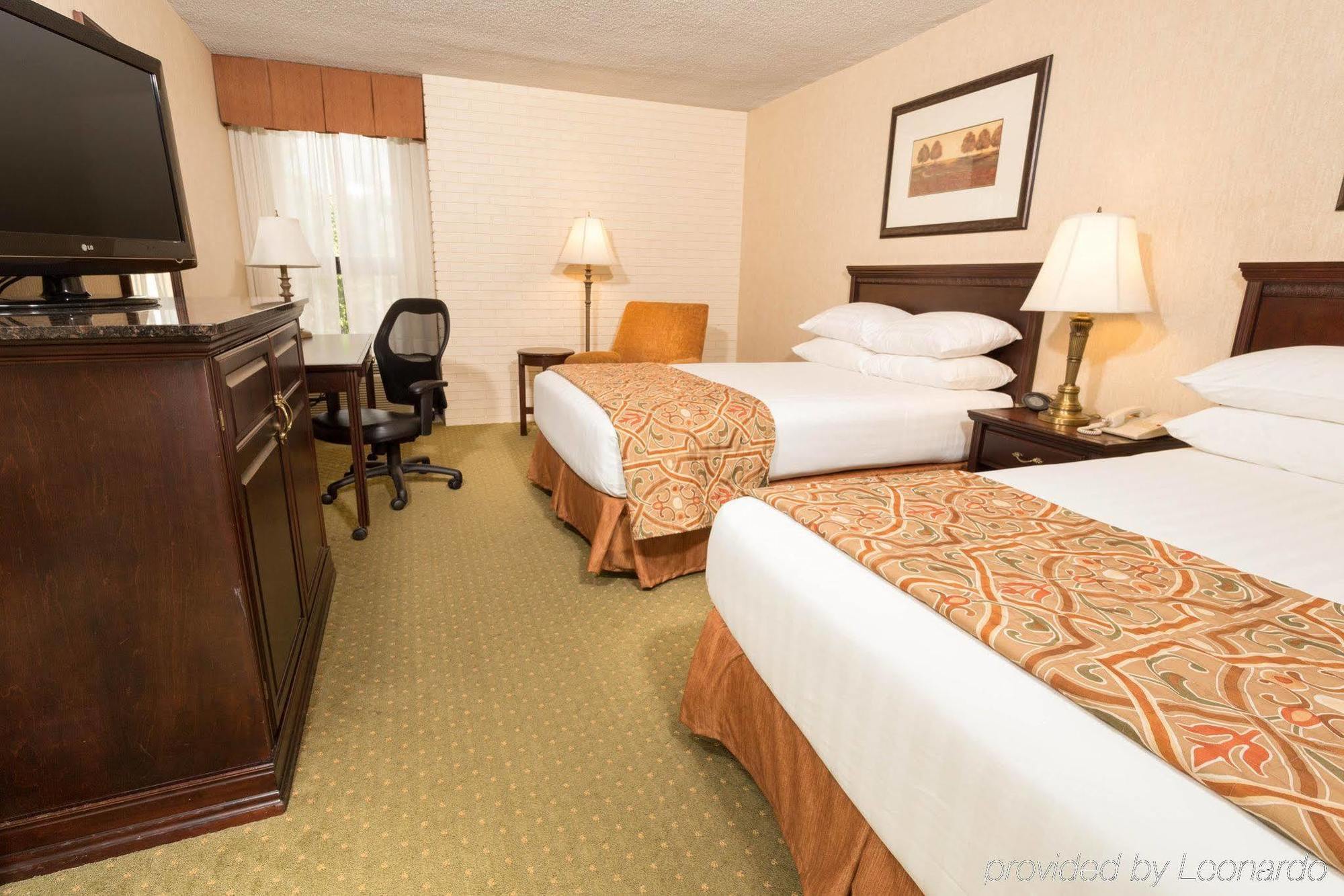 Drury Inn & Suites Nashville Airport Экстерьер фото