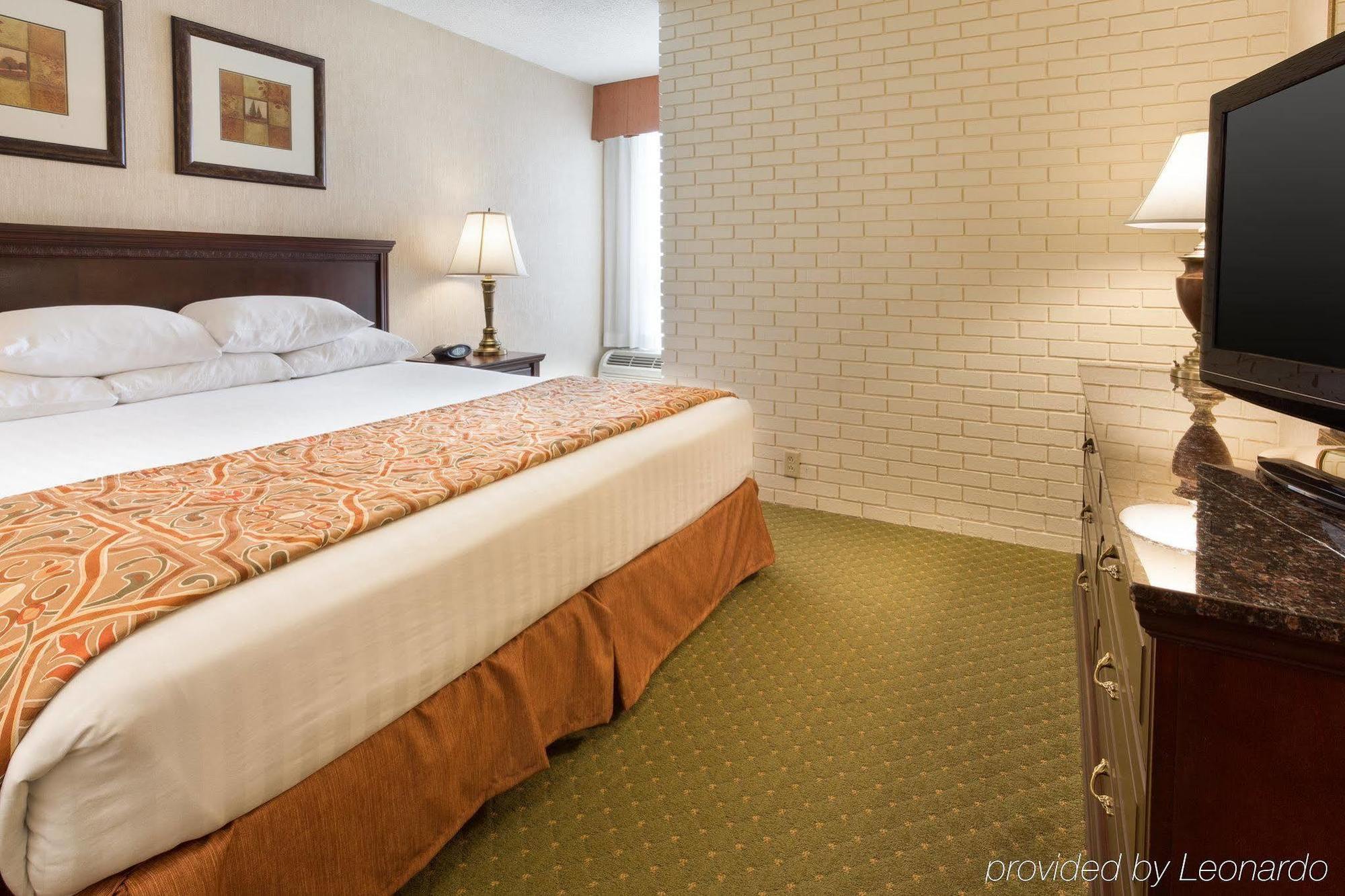 Drury Inn & Suites Nashville Airport Экстерьер фото